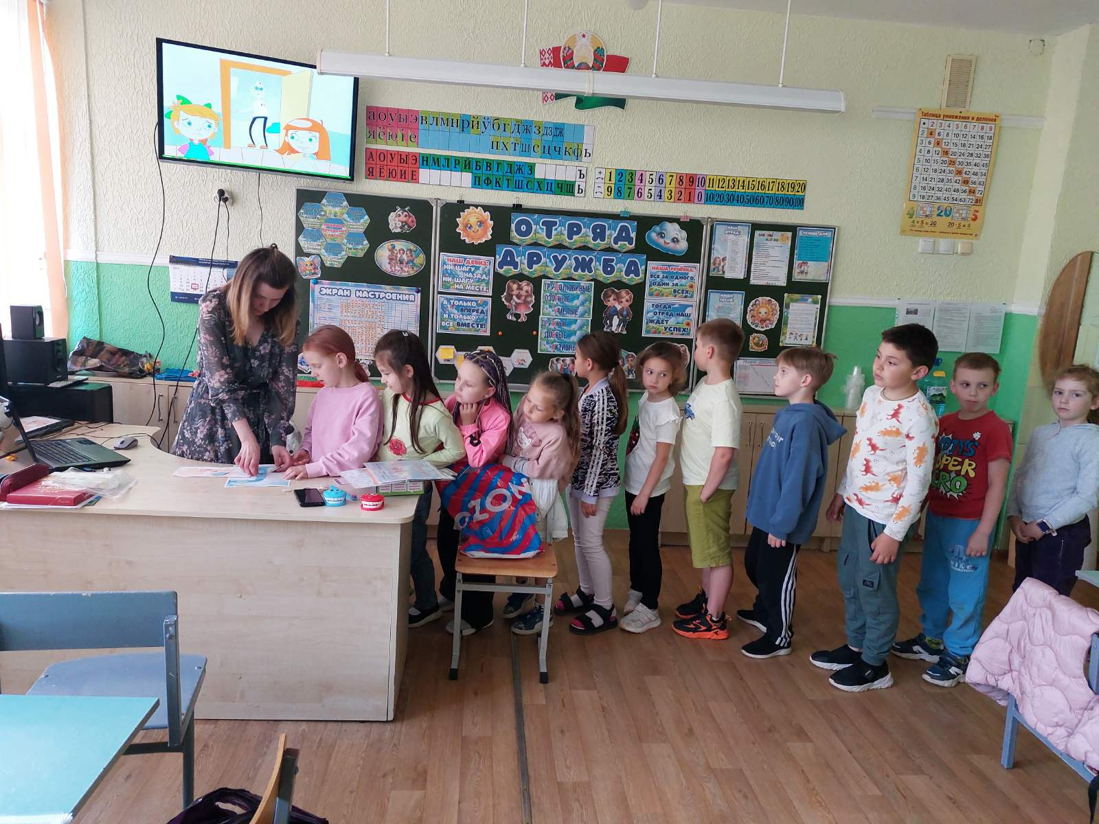    Познавательное занятие  «Мы прогоним прочь микробы!»