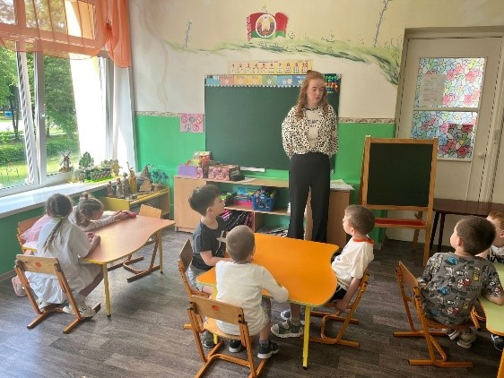 «Всем ребятам надо знать, как опасность избежать»