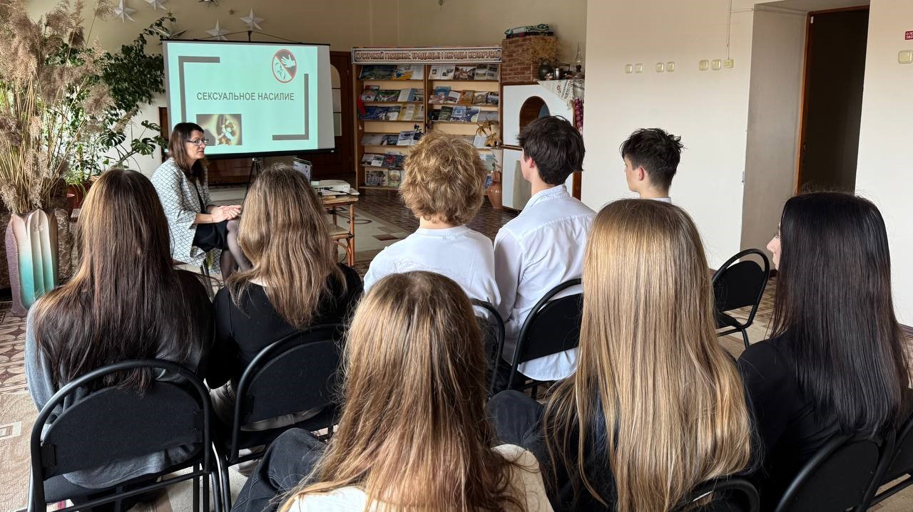  «Счастливое детство»